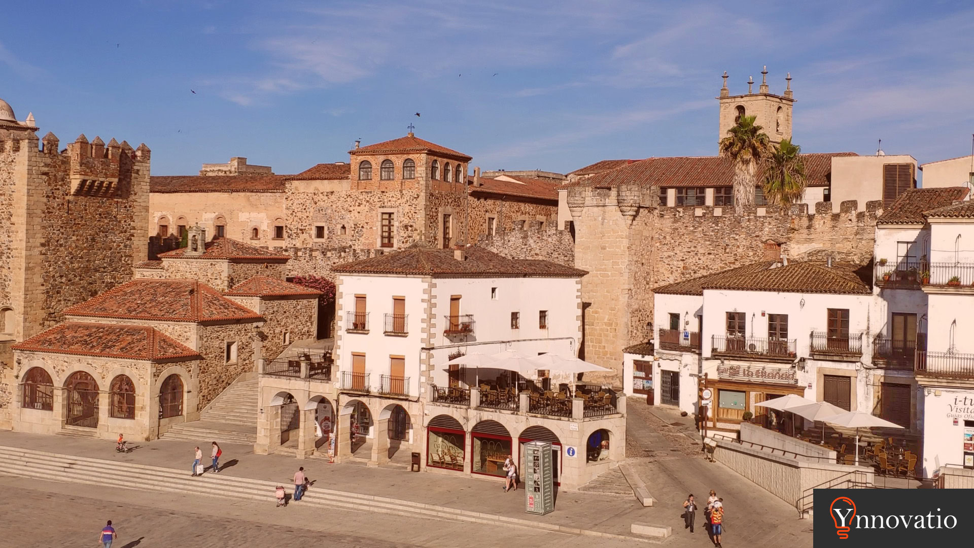 Agencia SEO en Cáceres. Vista desde el casco antiguo