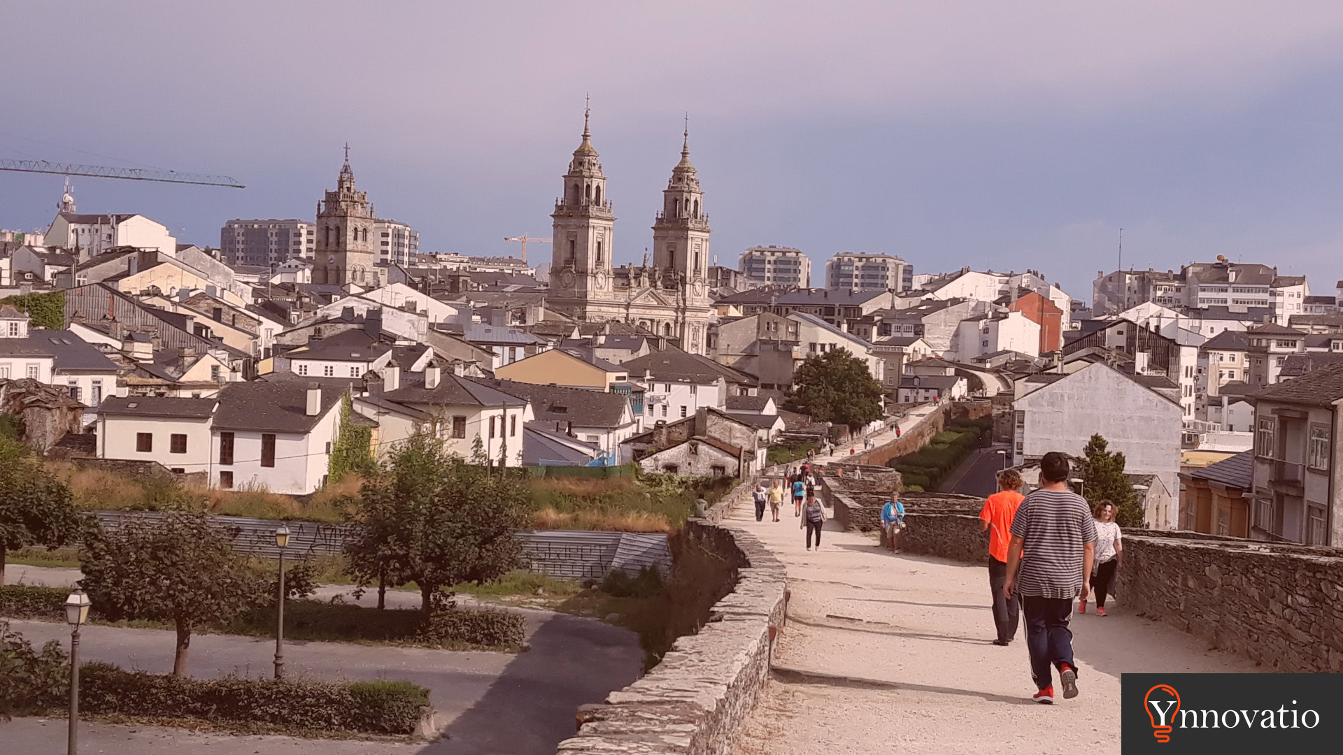Agencia SEO en Lugo. Vista desde la muralla romana