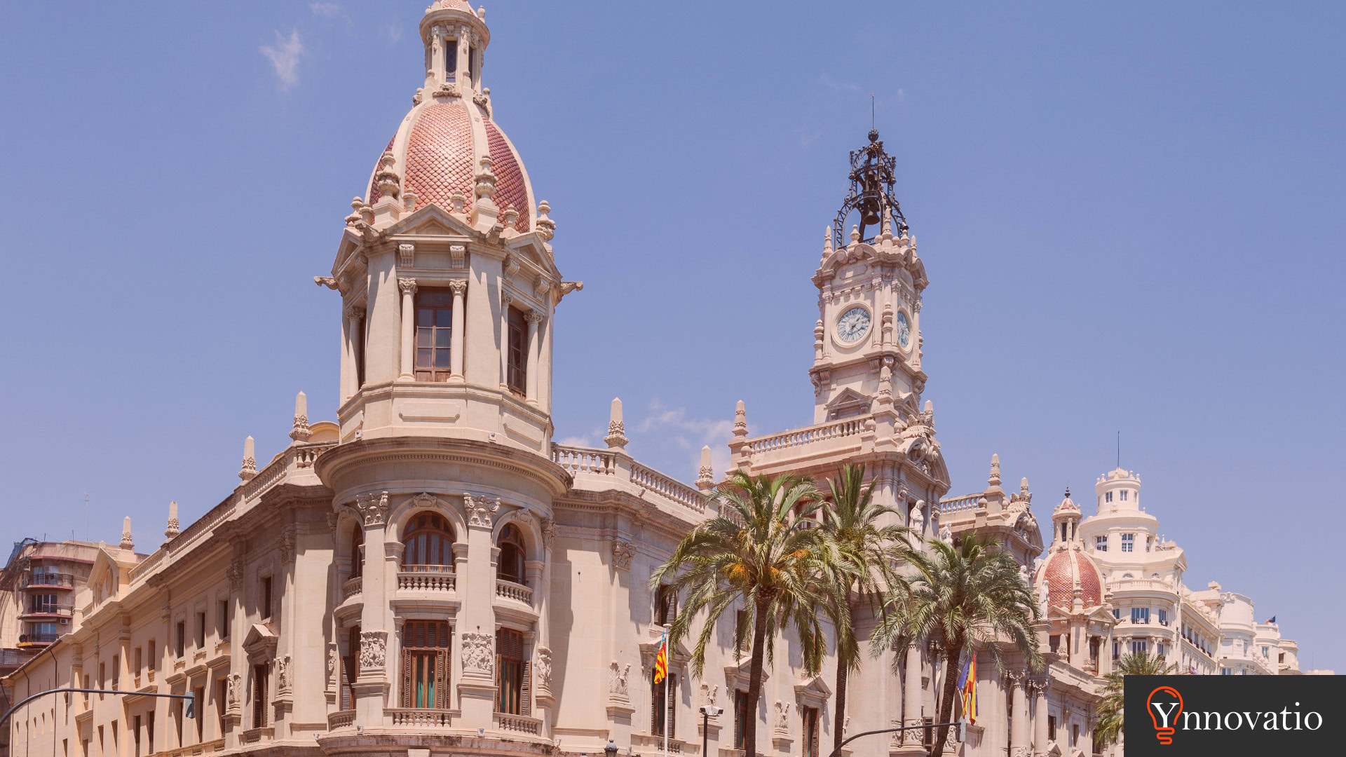 Agencia SEO en Valencia. Vista desde el Ayuntamiento