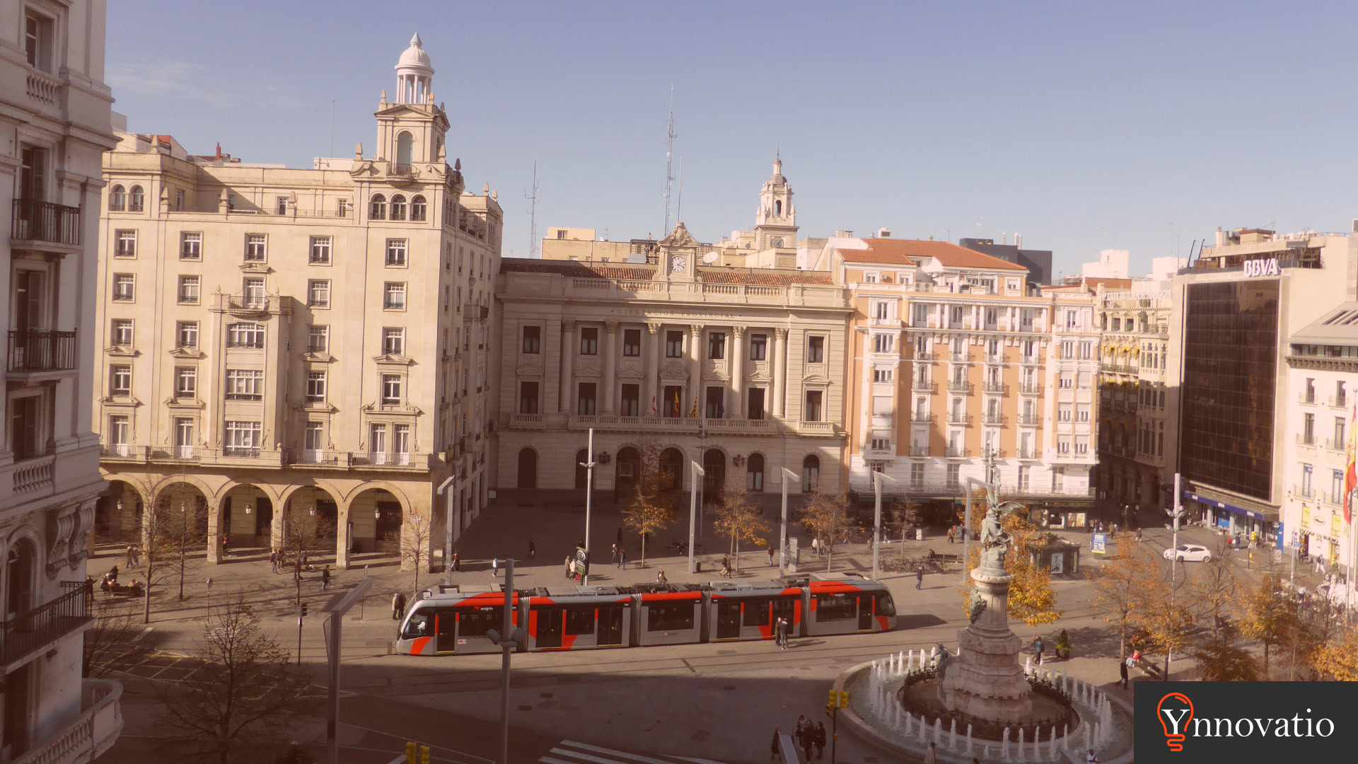 Agencia SEO en Zaragoza. Vista desde la plaza de España